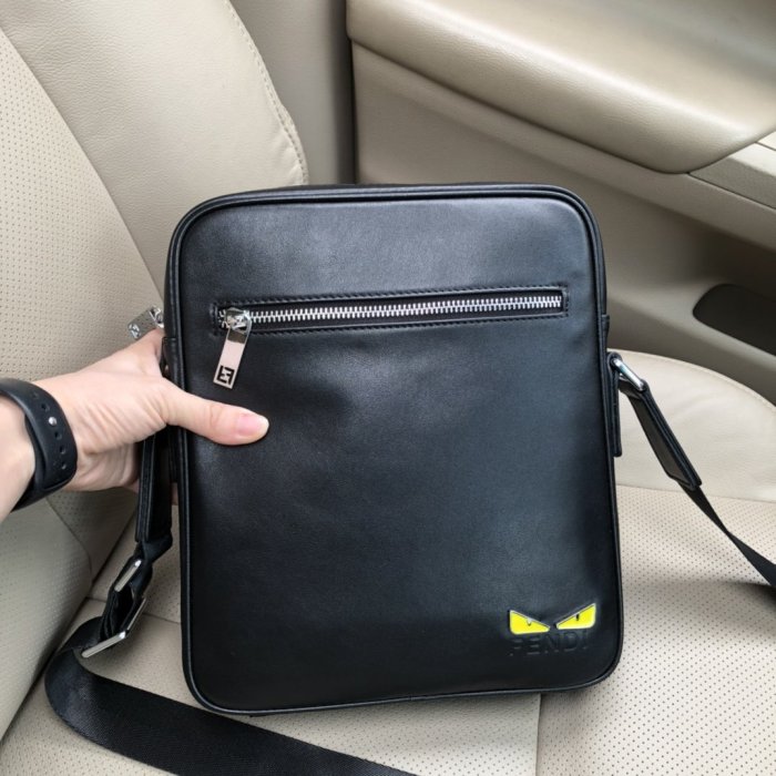 2020SS新作 FENDI フェンディ ショルダーバック スーパーコピー
