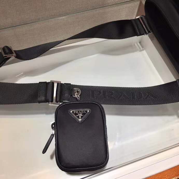 2021SS新作 メンズ Prada プラダショルダーバッグスーパーコピー