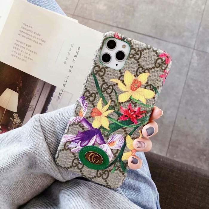 グッチ/Gucci ケース最新全機種11 Pro/11/Xs Max/Xr/XS/iPhone7/7P/8/8P/ 4色