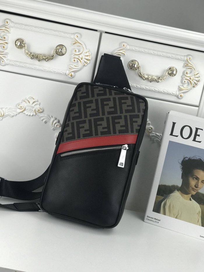 2021SS新作 FENDI フェンディ ショルダーバック スーパーコピー