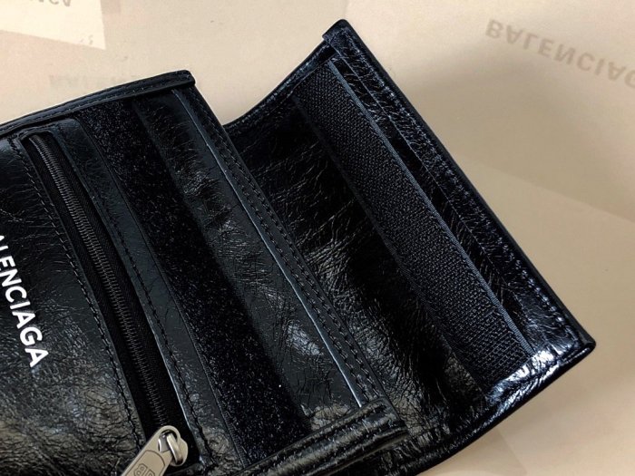 2021SS新作 Balenciaga バレンシアガ レディース ショルダーバックスーパーコピー