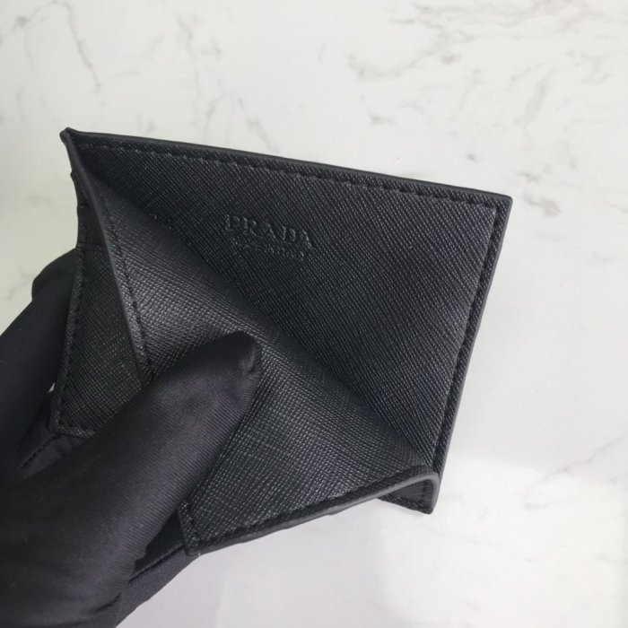 2020SSプラダ PRADA新作通販短財布スーパーコピー