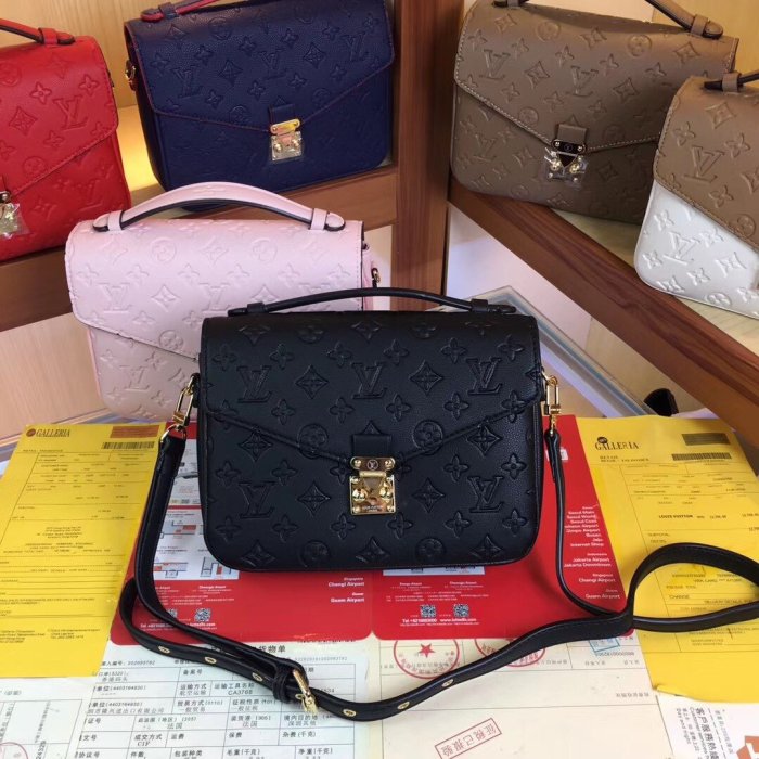 202103SS新作 Louis Vuitton ルイヴィトン レディース ショルダーバック スーパーコピー