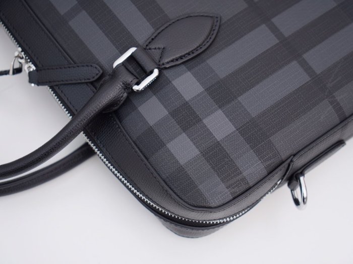 2021SS新作 Burberry バーバリー メンズ ハンドバックスーパーコピー