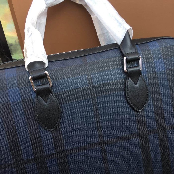2021SS新作 Burberry バーバリー メンズ ハンドバックスーパーコピー