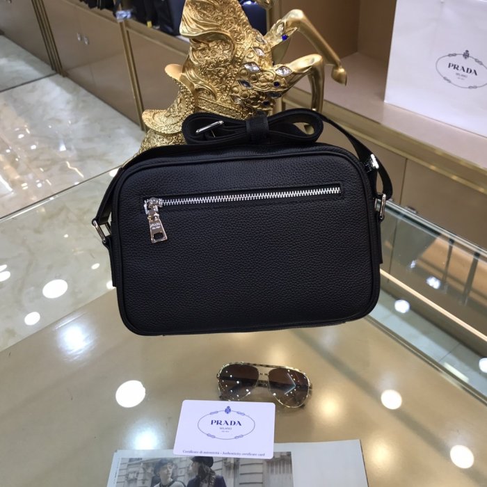 202105SS新作 Prada プラダ メンズ ショルダーバックスーパーコピー