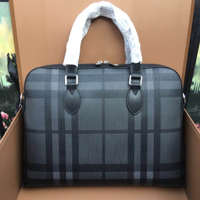 2021SS新作 Burberry バーバリー メンズ ハンドバックスーパーコピー