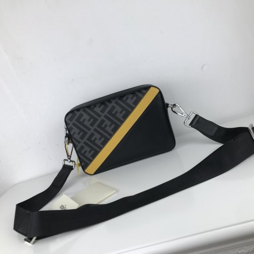 2021SS新作 FENDI フェンディ ショルダーバック スーパーコピー