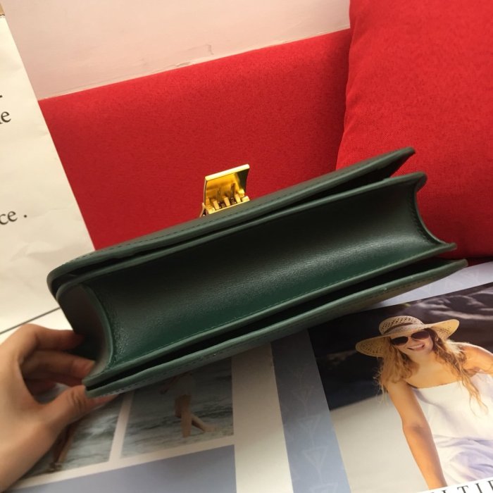 2021SS新作 Celine セリーヌ レディースショルダーバッグスーパーコピー