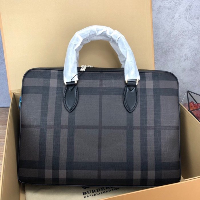 2021SS新作 Burberry バーバリー メンズ ハンドバックスーパーコピー