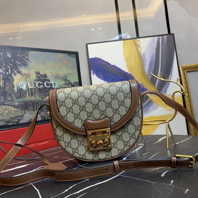 202103SS新作Gucci グッチ レディースショルダーバッグスーパーコピー