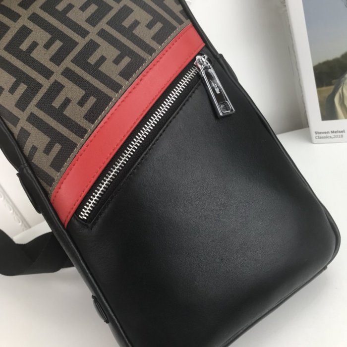 2021SS新作 FENDI フェンディ ショルダーバック スーパーコピー