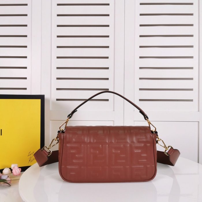 2020SS新作 FENDI フェンディ レディース ショルダーバック スーパーコピー