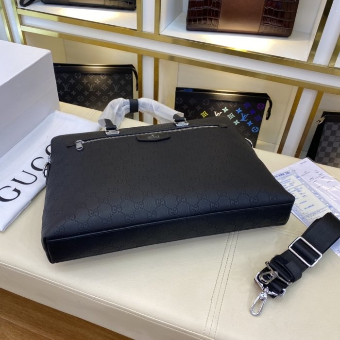 202103SS新作 Gucci グッチ メンズ ハンドバックスーパーコピー