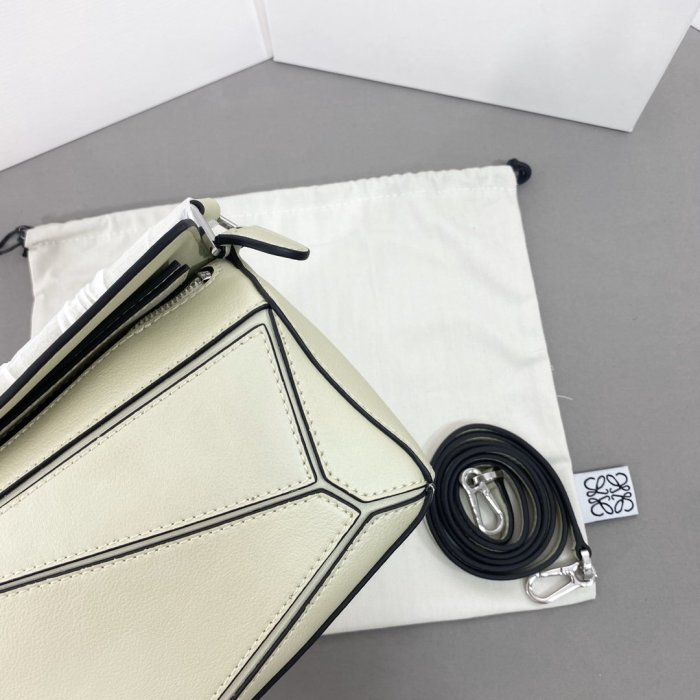 202106SS新作 LOEWE ロエベ レディース ショルダーバッグスーパーコピー