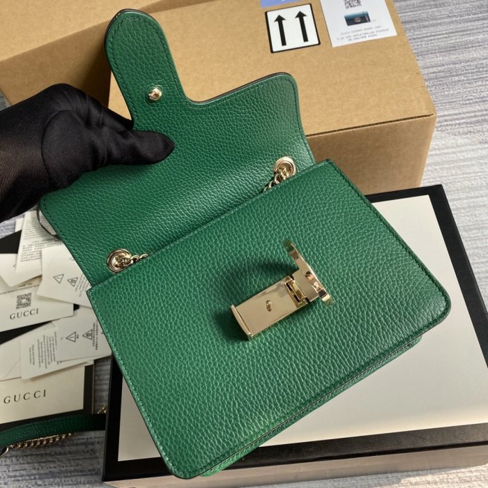 202103SS新作Gucci グッチ レディースショルダーバッグスーパーコピー