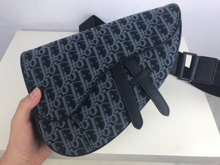 2020SS新作 Dior ディオール メンズ ショルダーバック スーパーコピー