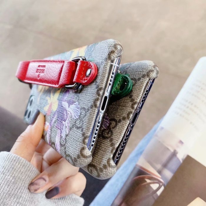 グッチ/Gucci ケース最新全機種11 Pro/11/Xs Max/Xr/XS/iPhone7/7P/8/8P/ 4色
