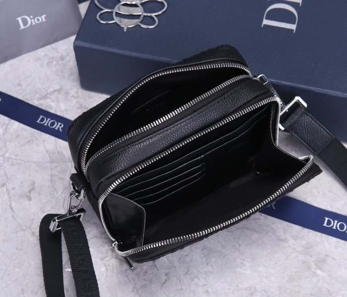 202103SS新作 Dior ディオール メンズ ショルダーバックスーパーコピー