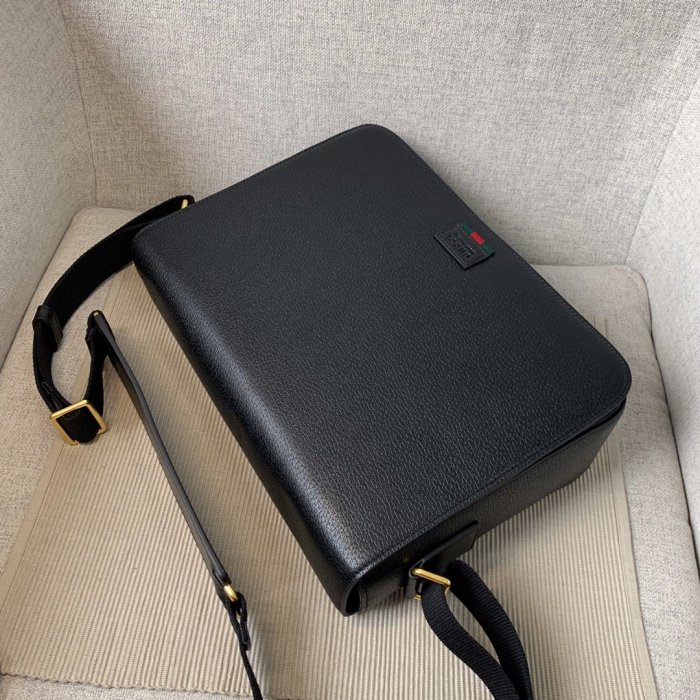 2020SS新作 Gucci グッチ メンズ ショルダーバックスーパーコピー