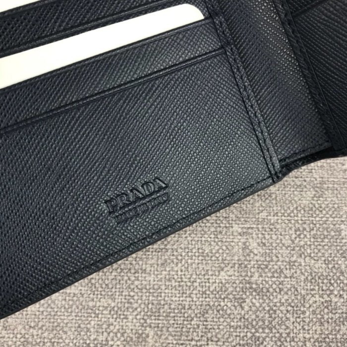 2020SSプラダ PRADA新作通販短財布スーパーコピー