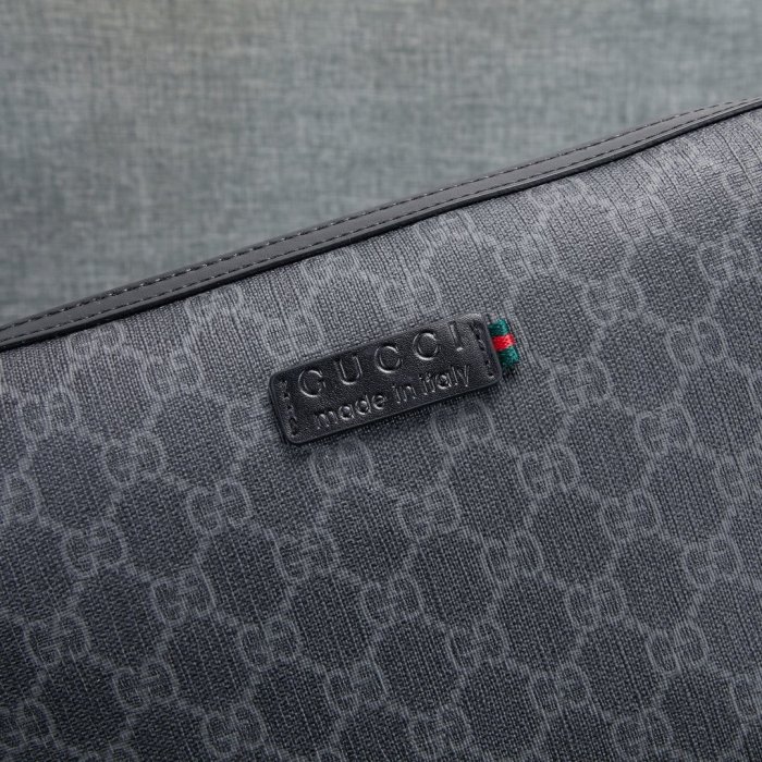 202103SS新作 Gucci グッチ メンズ ショルダーバックスーパーコピー