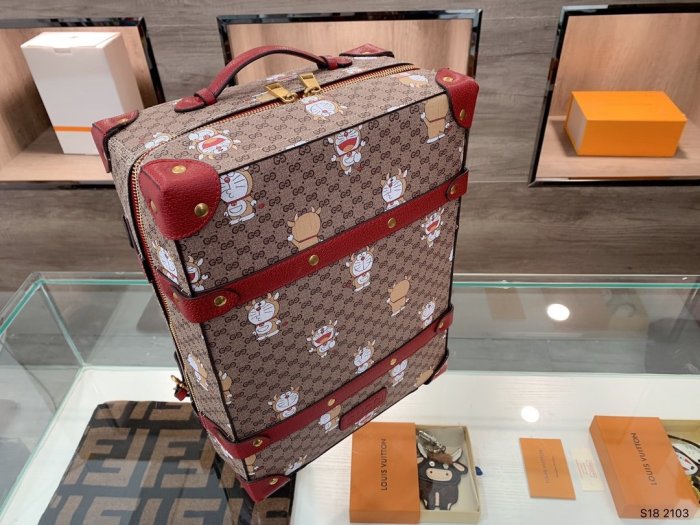 202103SS新作Gucci グッチ レディースリュックスーパーコピー