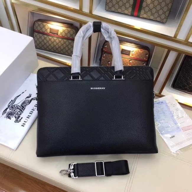 2021SS新作 Burberry バーバリー メンズ ハンドバックスーパーコピー