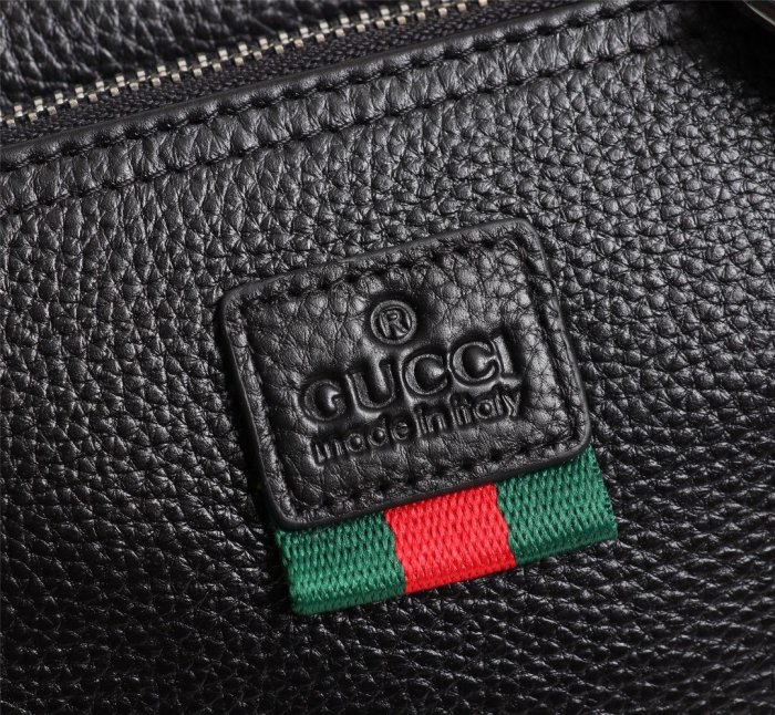2020SS新作 Gucci グッチ メンズ ショルダーバックスーパーコピー