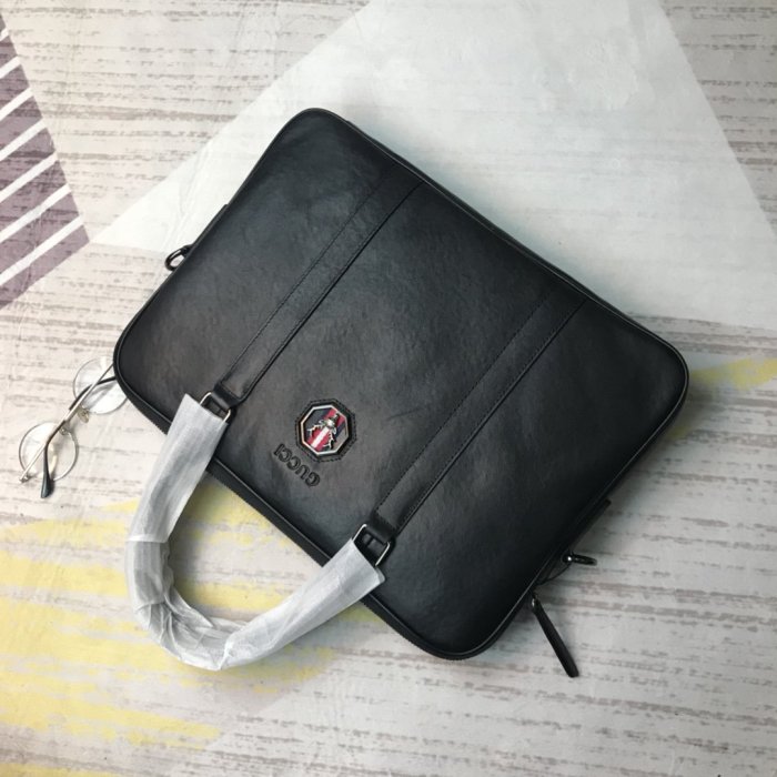 202103SS新作 Gucci グッチ メンズ ハンドバックスーパーコピー