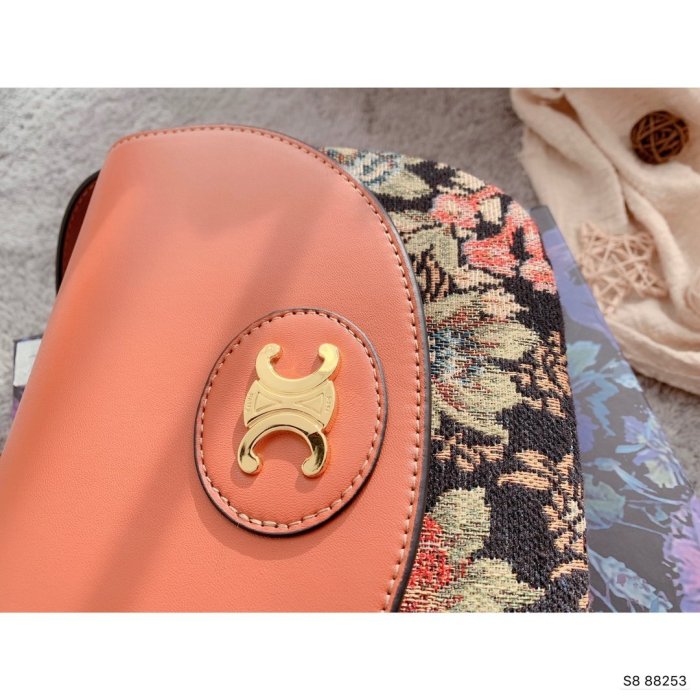 2021SS新作 Celine セリーヌ レディースショルダーバッグスーパーコピー
