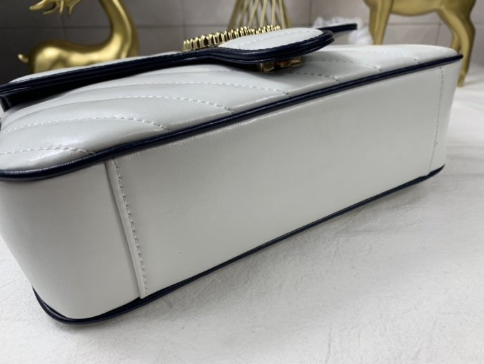 2021SS新作Gucci グッチ レディースショルダーバッグスーパーコピー