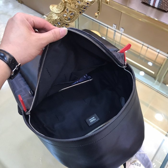 2020SS新作 FENDI フェンディ リュックバック スーパーコピー
