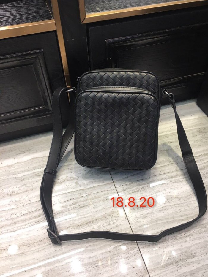 2020SS新作 Bottega Veneta ボッテガヴェネタ ショルダーバック スーパーコピー