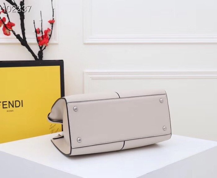 2020SS新作 FENDI フェンディ レディース ハンドバック スーパーコピー