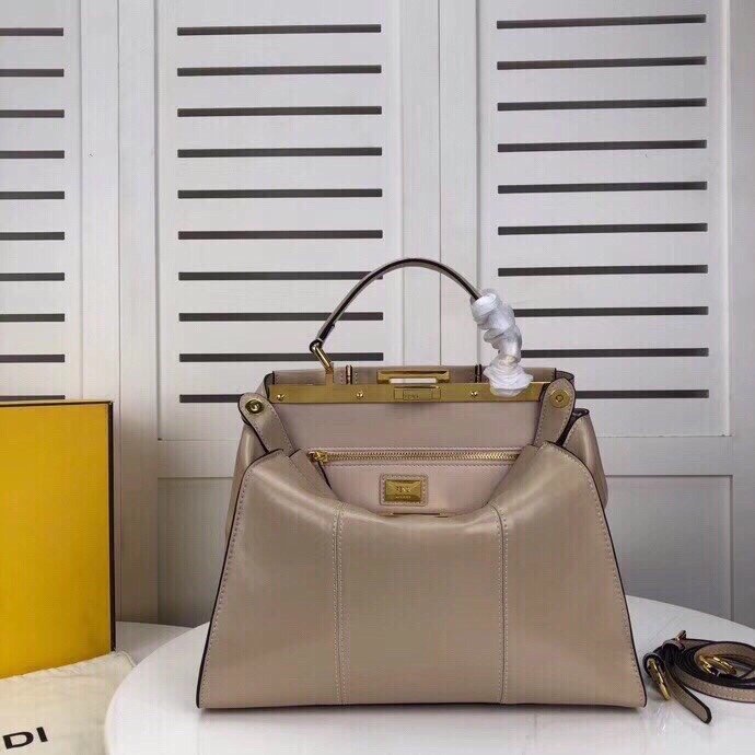 2020SS新作 FENDI フェンディ レディース ハンドバックスーパーコピー