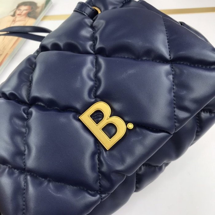 2021SS新作 Balenciaga バレンシアガ レディース ショルダーバックスーパーコピー