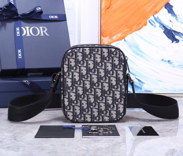2021SS新作 Dior ディオール メンズ ショルダーバック スーパーコピー