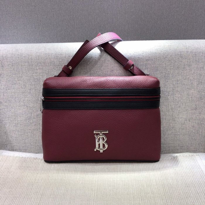 2020SS新作 Burberry バーバリー メンズ ショルダーバック スーパーコピー