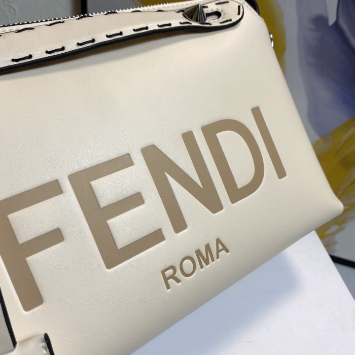 202103SS新作 FENDI フェンディ レディースショルダーバックスーパーコピー