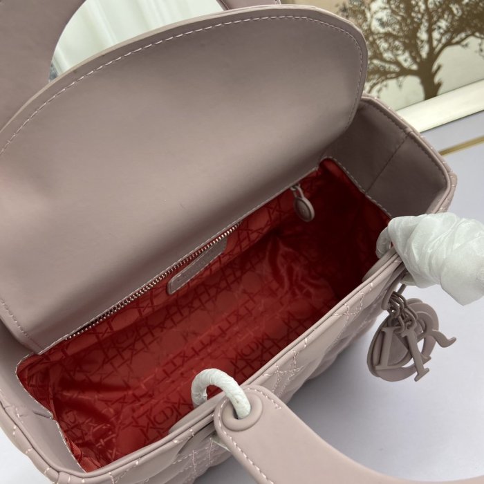 2020SS新作 Dior ディオール レディースハンドバックスーパーコピー