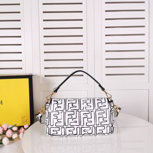 2020SS新作 FENDI フェンディ レディース ショルダーバック スーパーコピー