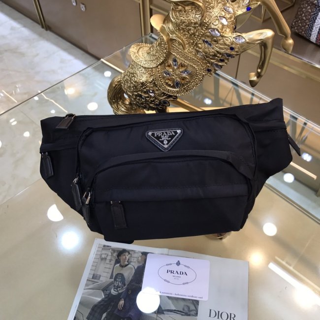 202103SS新作 メンズ Prada プラダ ショルダーバックスーパーコピー