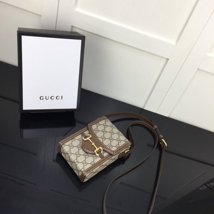 2021SS新作Gucci グッチ レディースショルダーバッグスーパーコピー