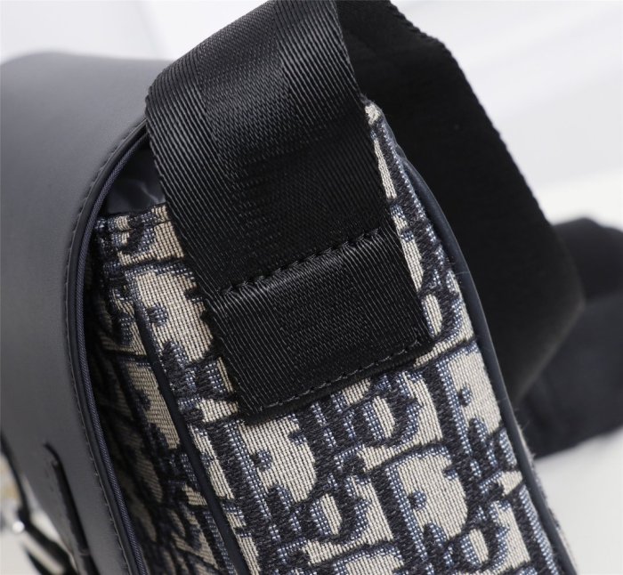 202103SS新作 Dior ディオール メンズ ショルダーバックスーパーコピー