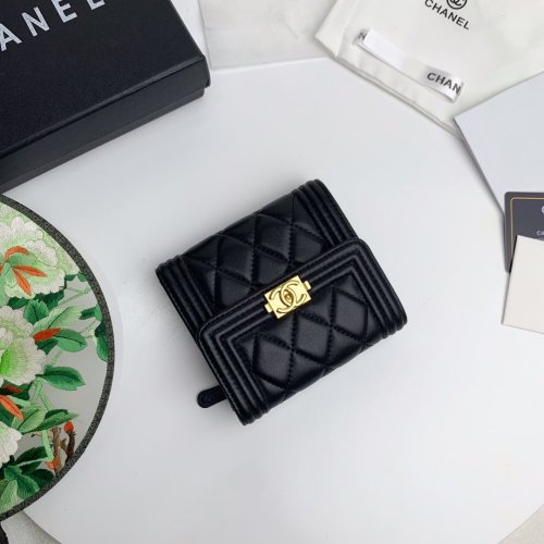 2020SSシャネルChanel 新作通販 短財布スーパーコピー