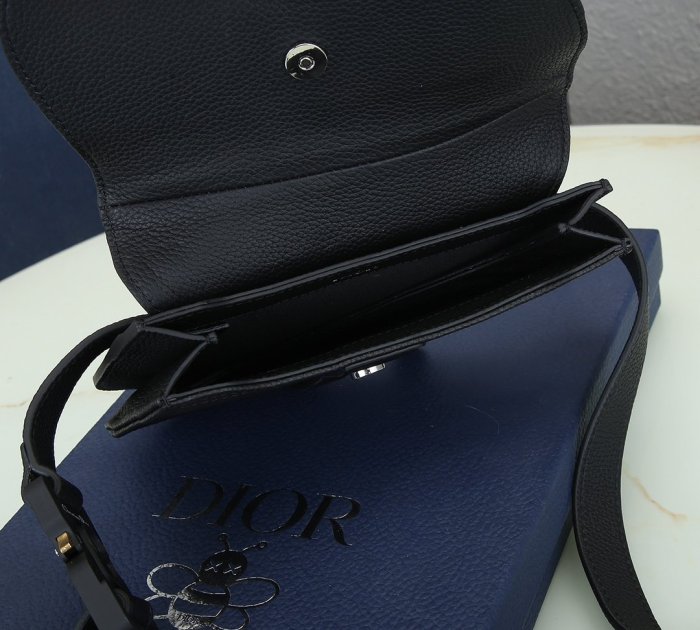 202103SS新作 Dior ディオール メンズ ショルダーバックスーパーコピー