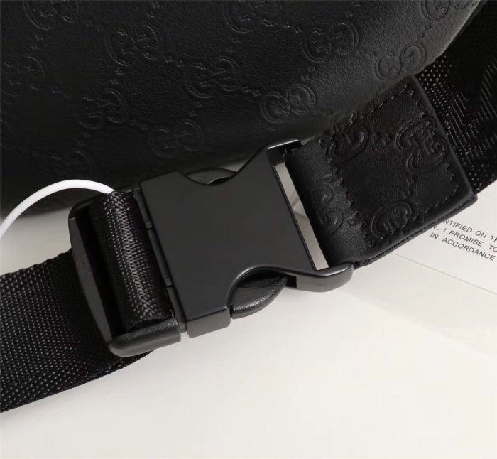 2020SS新作 Gucci グッチ メンズ ショルダーバックスーパーコピー