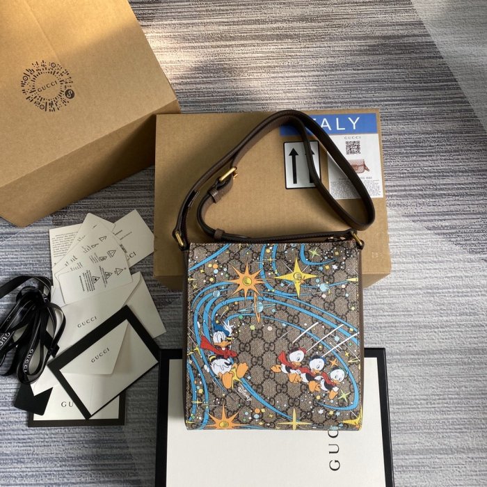 202103SS新作Gucci グッチ レディースショルダーバッグスーパーコピー