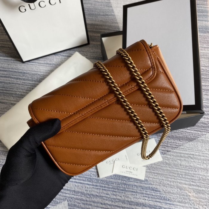 2021SS新作Gucci グッチ レディースショルダーバッグスーパーコピー